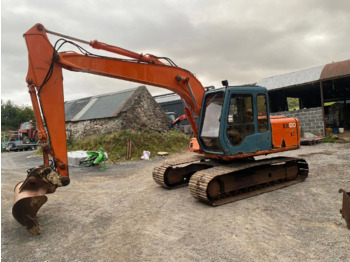 Escavatore cingolato HITACHI