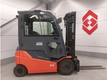 Carrello elevatore elettrico TOYOTA