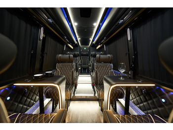 : immagine di intestazione