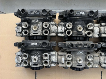 Ricambi freni per Camion EBS AXLE MODULATOR 2 MAN TGA-TGM-TGL: foto 2
