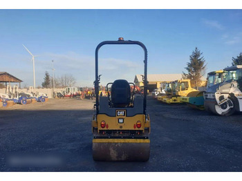 Rullo Caterpillar CB 24B road roller: foto 5 Rullo Caterpillar CB 24B road roller: foto 5