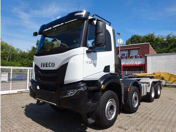 Autocarro scarrabile IVECO X-WAY