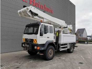 Piattaforma autocarrata MAN