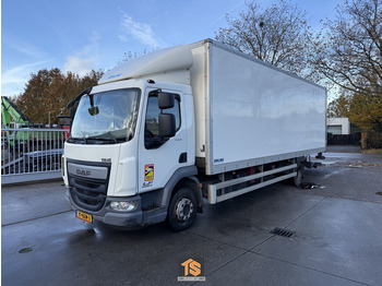 Autocarro furgonato DAF LF 220