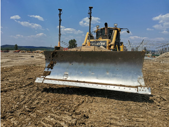 Bulldozer KOMATSU D65 PX 17: foto 2