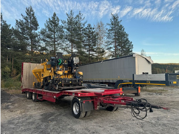 Finitrice CATERPILLAR AP300