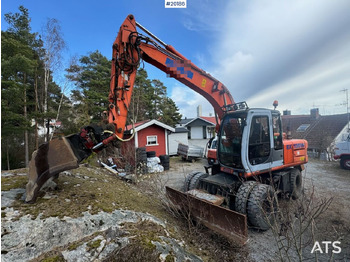 Escavatore HITACHI EX135W