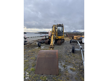 Escavatore cingolato KOMATSU