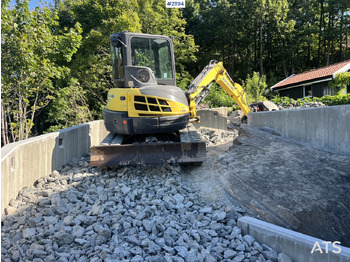 : immagine di intestazione