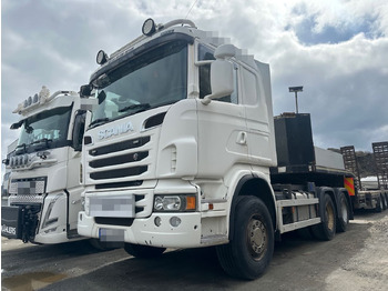 Autocarro ribaltabile SCANIA R 560