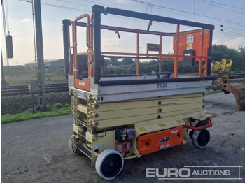 Piattaforma aerea JLG