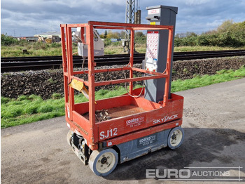 Piattaforma aerea SKYJACK