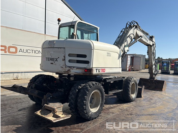 Escavatore gommato TEREX