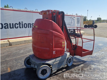 Piattaforma aerea JLG