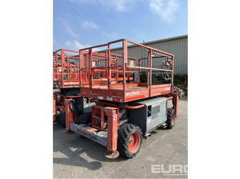Piattaforma aerea SKYJACK