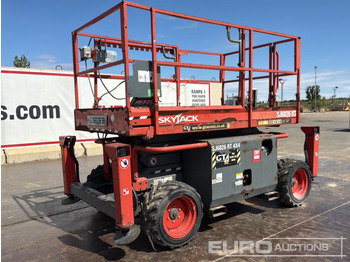 Piattaforma aerea SKYJACK