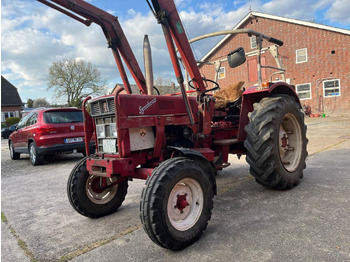 Trattore CASE IH