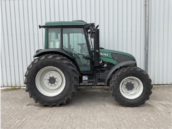 Trattore VALTRA A-series