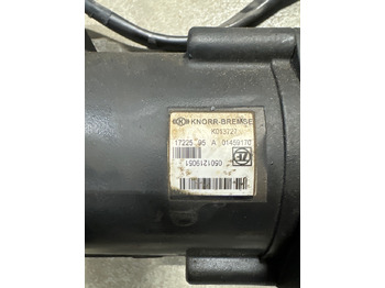 Cambio e ricambi per Camion MAN CLUCH BOOSTER 81.30716-6115: foto 2