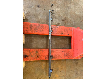 Sistema di alimentazione per Camion VOLVO FUEL PIPE 21883621: foto 2 Sistema di alimentazione per Camion VOLVO FUEL PIPE 21883621: foto 2