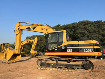 Escavatore cingolato CATERPILLAR 320B