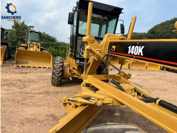 Grader CATERPILLAR 140K motor grader: foto 4
