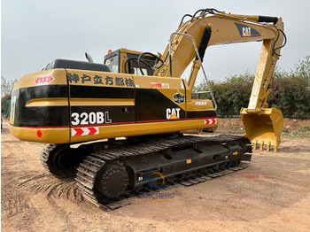 Escavatore cingolato CATERPILLAR 320BL