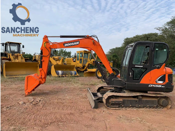 Escavatore DOOSAN DX55