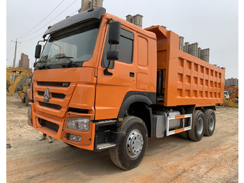 Autocarro ribaltabile SINOTRUK HOWO