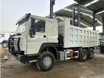 Autocarro ribaltabile SINOTRUK HOWO