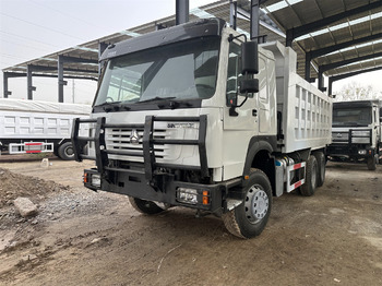 Autocarro ribaltabile SINOTRUK HOWO