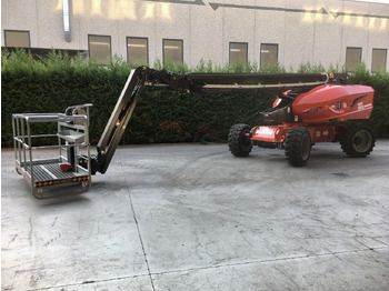 Piattaforma telescopica MANITOU