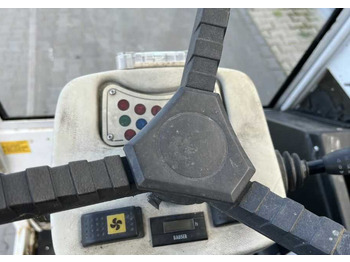 Carrello elevatore laterale