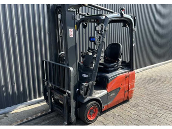 Carrello elevatore elettrico LINDE E16