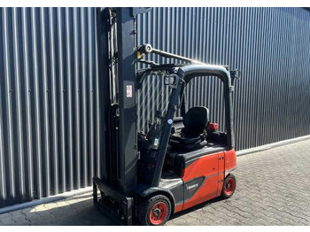 Carrello elevatore elettrico LINDE E16