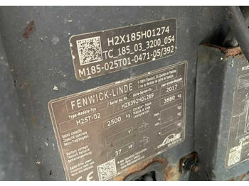 Carrello elevatore a gas Linde H25T-02: foto 4