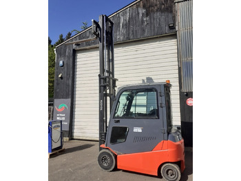 Carrello elevatore elettrico TOYOTA