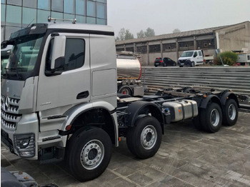 Autocarro telaio MERCEDES-BENZ Arocs 4153
