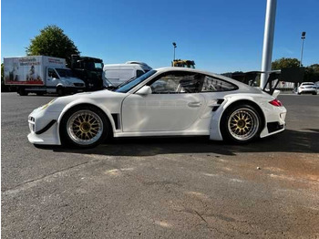 Autovettura Porsche 997 GT2 RSR Rennwagen: foto 5