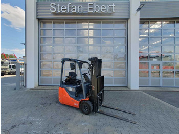 Carrello elevatore elettrico TOYOTA