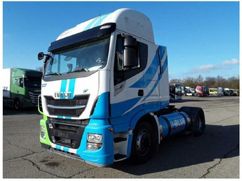 Trattore stradale IVECO