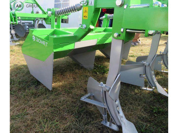 Macchina per la lavorazione del terreno BOMET