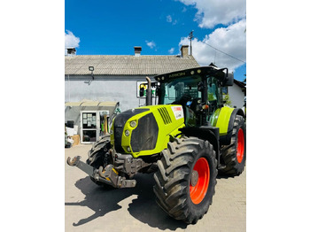 Trattore CLAAS Arion 640