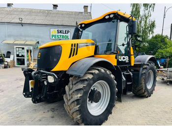 Trattore JCB