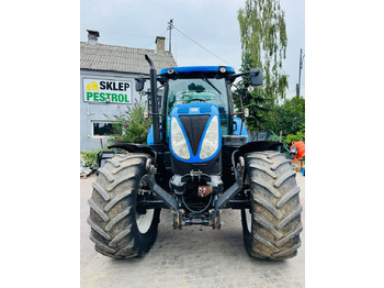 Trattore NEW HOLLAND T7.210