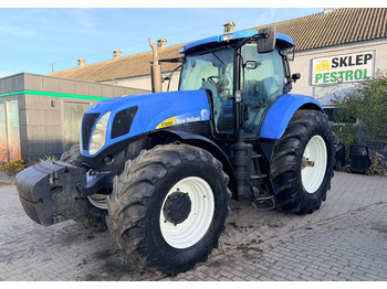 Trattore NEW HOLLAND T7050
