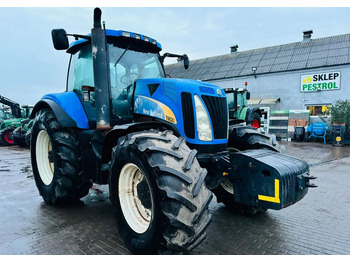 Trattore NEW HOLLAND T8000