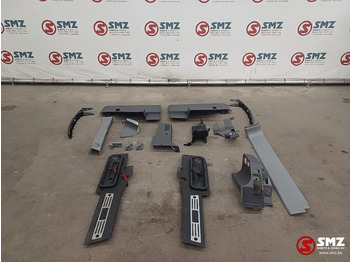 Cabina e interni RENAULT