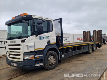 Autocarro con pianale/ Cassone fisso SCANIA P 320