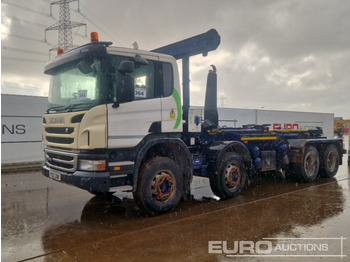 Autocarro scarrabile SCANIA P 360